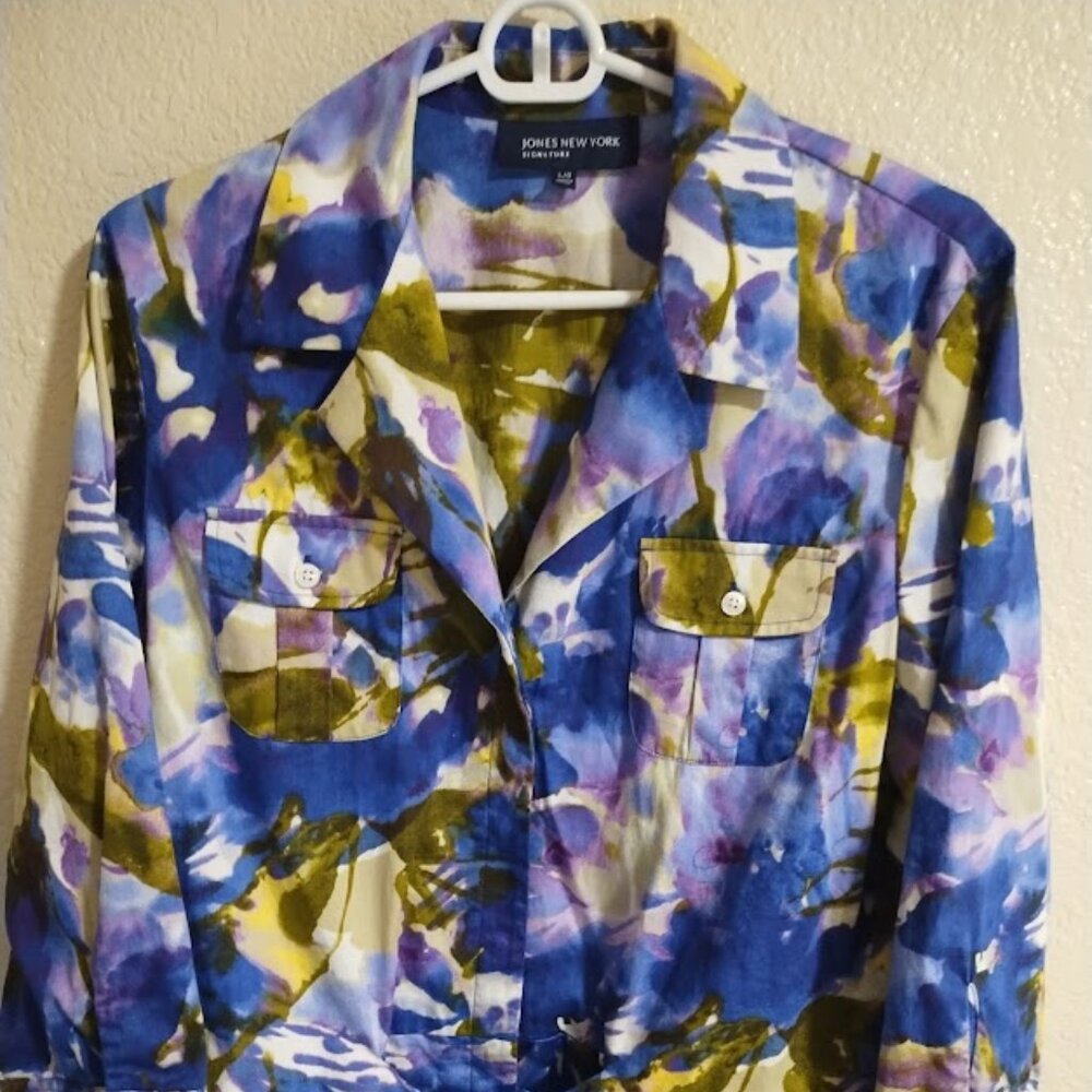 Jones New York:  Beautiful top!